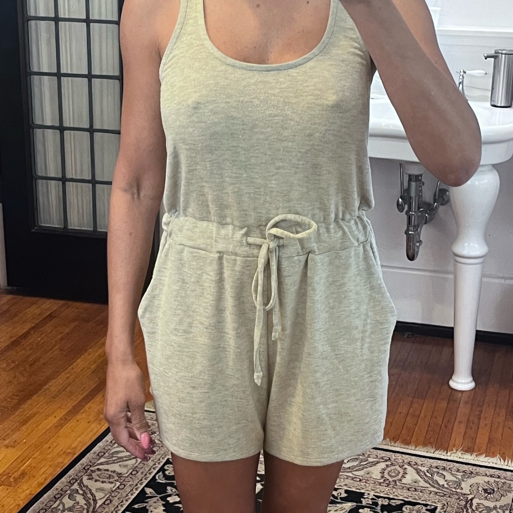 Romper - Picture 2 of 2
